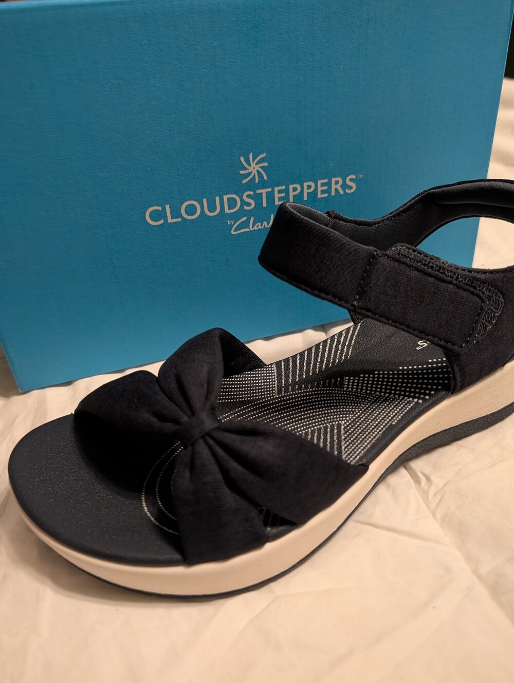 Cloudsteppers by Clarks Navy Bow Comfort Sandal